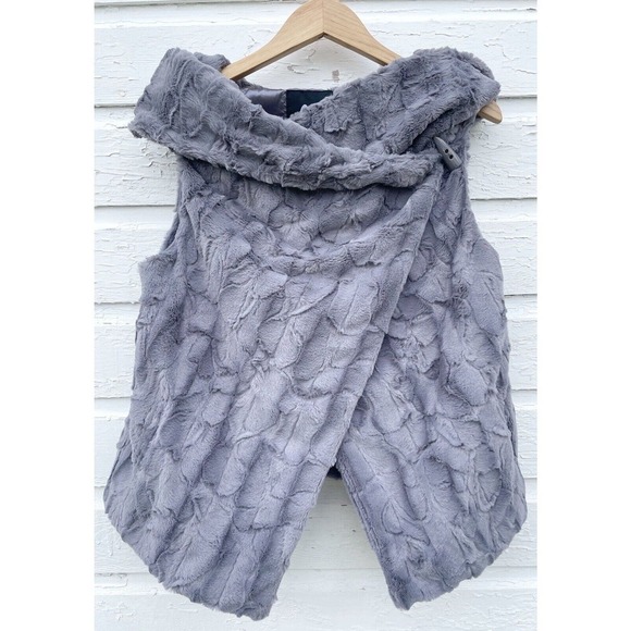 CHI BY CARLOS FALCHI VEST Sz Small GRAY FAUX FUR DRAPED OPEN FRONT - Picture 1 of 5